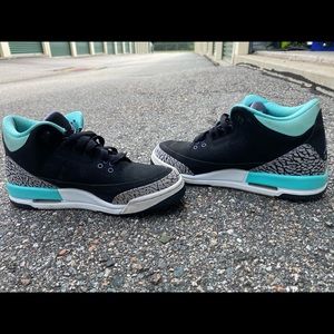 Retro Jordan 3 sneakers - bleached turquoise -